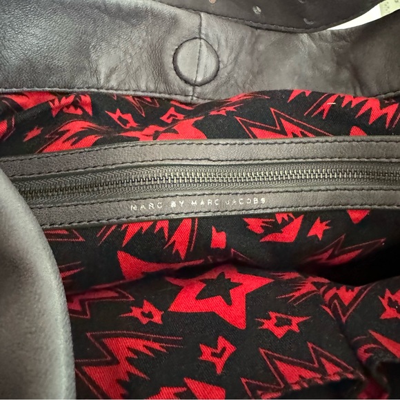 MARC by MARC JACOBS grey leather hobo, NWOT - Picture 12 of 14